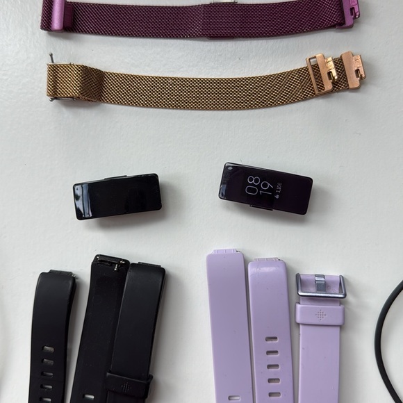 Fitbit Inspire Hr package 🎁 - Picture 6 of 6